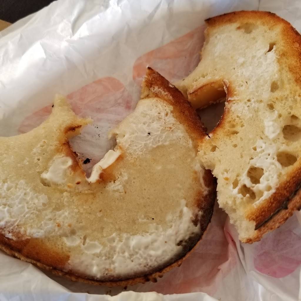 Dunkin | bakery | 13501 S Shore Blvd Unit 109, Wellington, FL 33414, USA | 5617662378 OR +1 561-766-2378