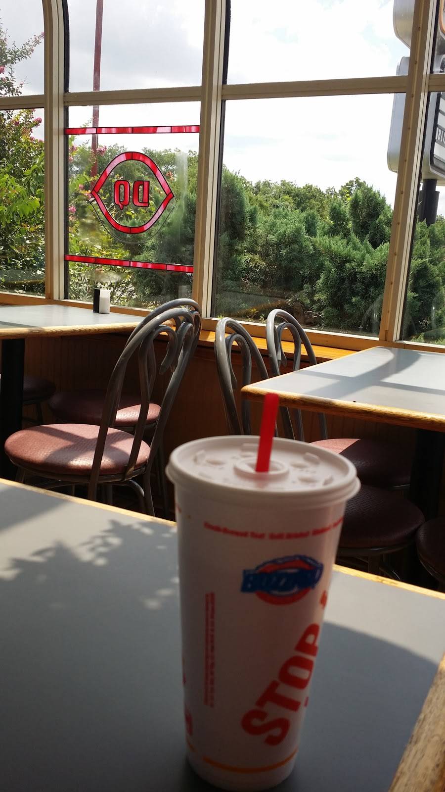 Dairy Queen Store | restaurant | 421 TX-16, Bandera, TX 78003, USA | 8307963595 OR +1 830-796-3595