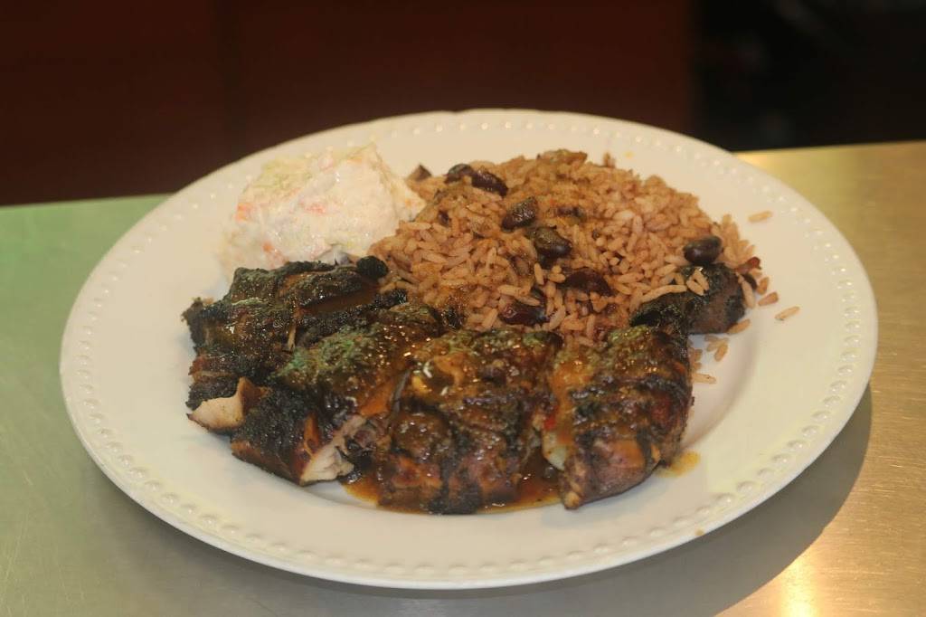 Spice Is Rite | restaurant | 2179 Lawrence Ave E, Scarborough, ON M1P 2P5, Canada | 6474307732 OR +1 647-430-7732