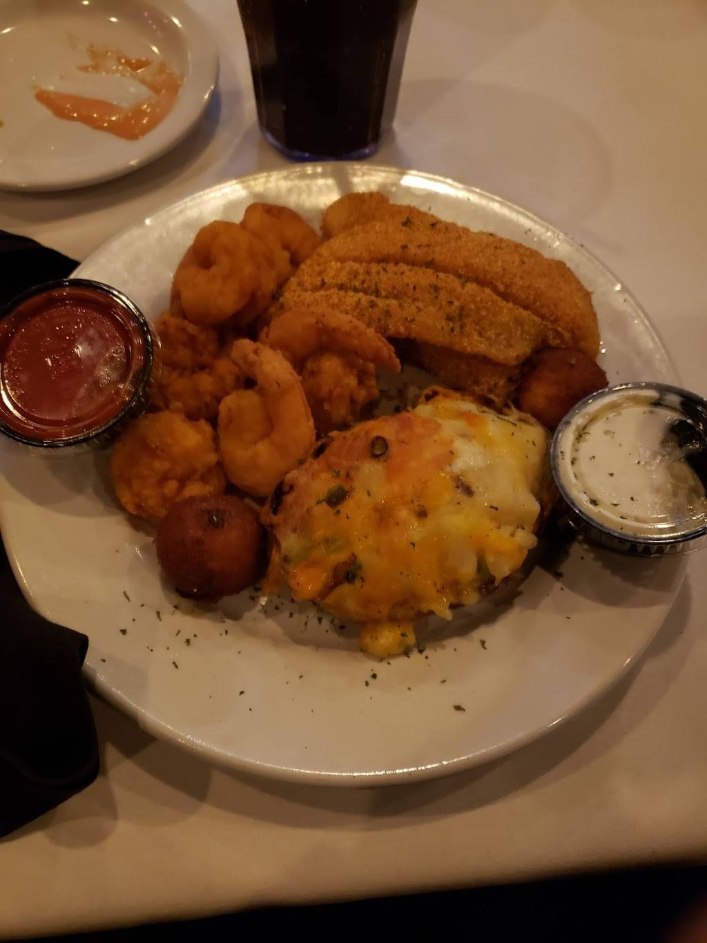 On The Half Shell | restaurant | 37390 Perkins Rd #3751, Prairieville, LA 70769, USA | 2256731951 OR +1 225-673-1951