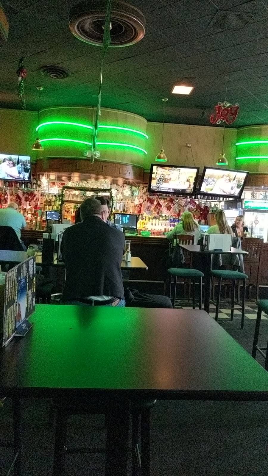 3 Nicks Sports Bar | restaurant | 4822 Greenfield Rd, Dearborn, MI 48126, USA | 3135513526 OR +1 313-551-3526