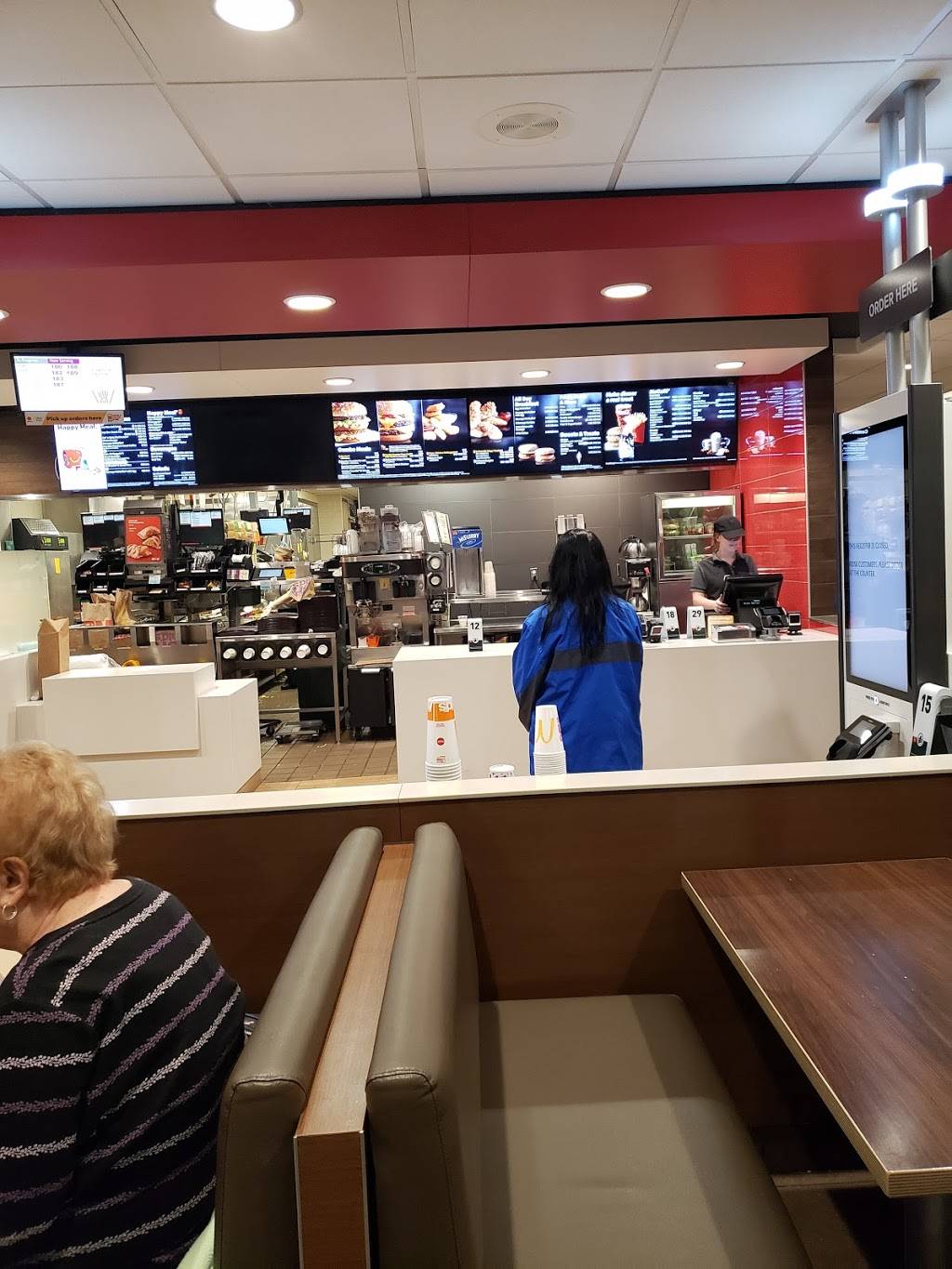 McDonalds | cafe | 209 E 29th St, Loveland, CO 80538, USA | 9706698250 OR +1 970-669-8250