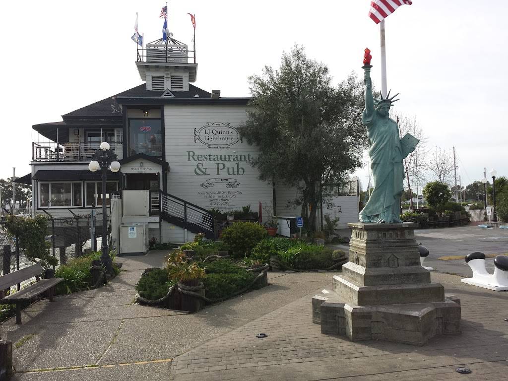 Quinns Lighthouse | restaurant | 1951 Embarcadero, Oakland, CA 94606, USA | 5105362050 OR +1 510-536-2050