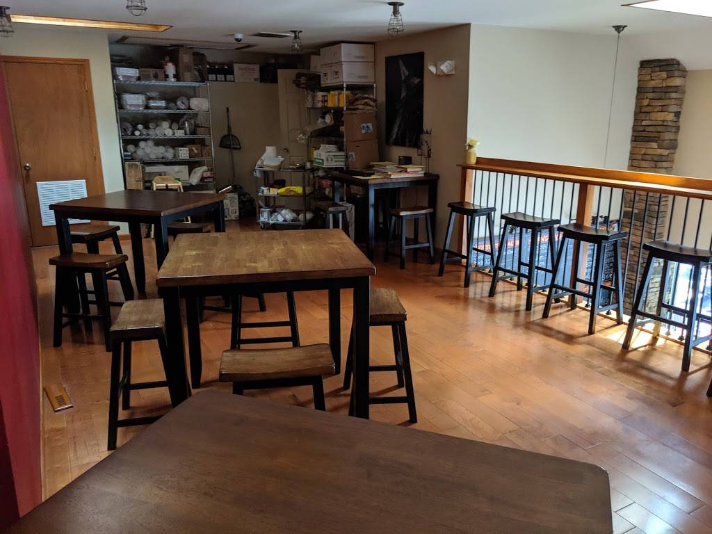 Mitchs Mobile BBQ & Ice Cream | restaurant | 16070 Perry Hwy, Warrendale, PA 15086, USA | 7249401899 OR +1 724-940-1899