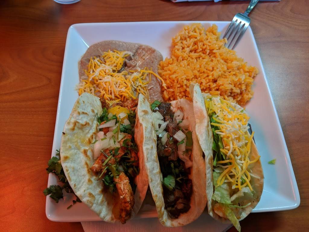 Cancun Mexican Grill | restaurant | 690 Missouri Ave #6, St Robert, MO 65584, USA | 5733368585 OR +1 573-336-8585