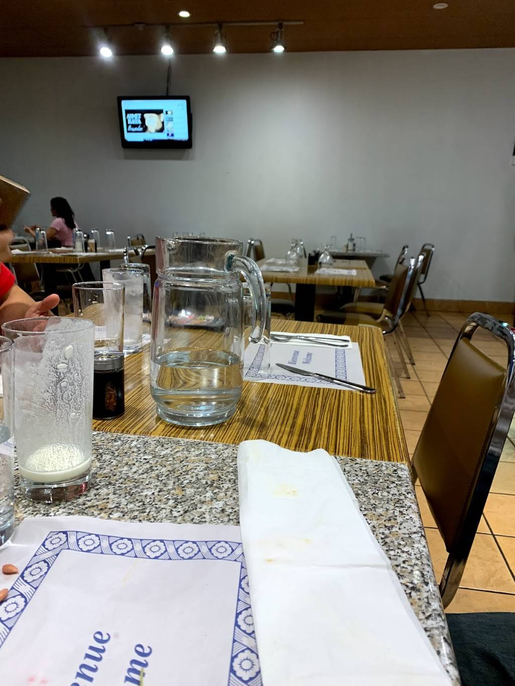 Grillades Istanbul | restaurant | 3000 Boulevard des Laurentides, Laval, QC H7K 3K7, Canada | 4506620125 OR +1 450-662-0125