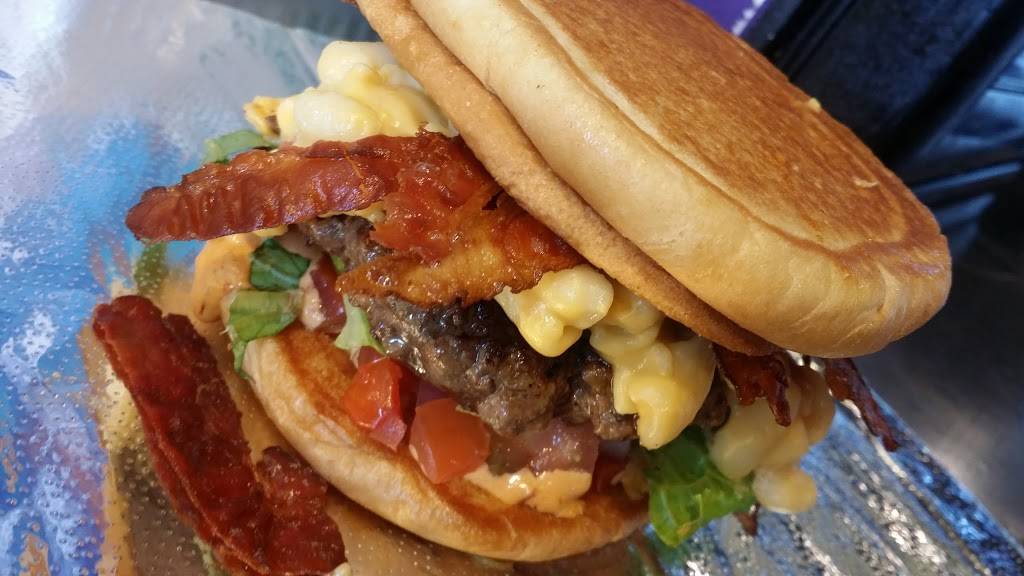 Meltwich Food Co. (Oshawa) | restaurant | 238 Ritson Rd N, Oshawa, ON L1G 1Z7, Canada | 9055766358 OR +1 905-576-6358