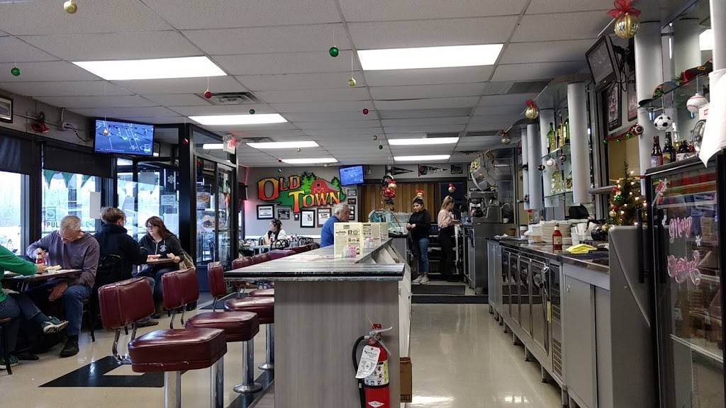 Old Town Burger & Breakfast | restaurant | 813 W Main St, Battle Ground, WA 98604, USA | 3606660522 OR +1 360-666-0522