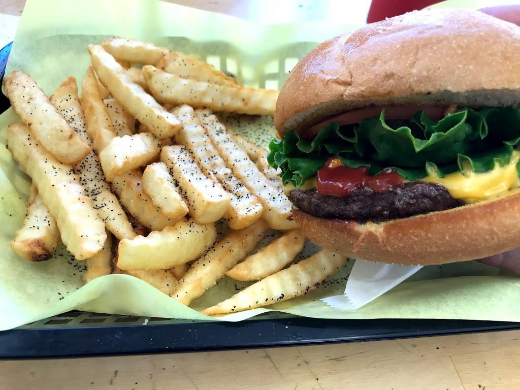 Herfys Burger | restaurant | 23029 100th Ave W, Edmonds, WA 98020, USA | 4257768811 OR +1 425-776-8811