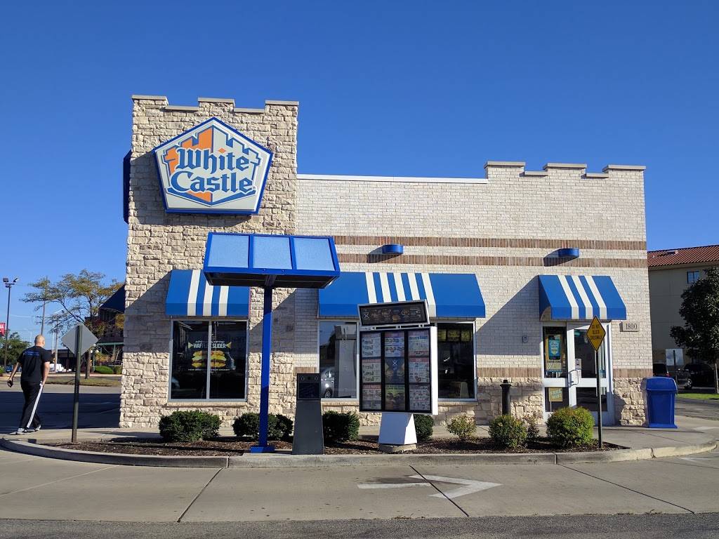 White Castle | restaurant | 1800 Oakton St, Elk Grove Village, IL 60007, USA | 8477180324 OR +1 847-718-0324