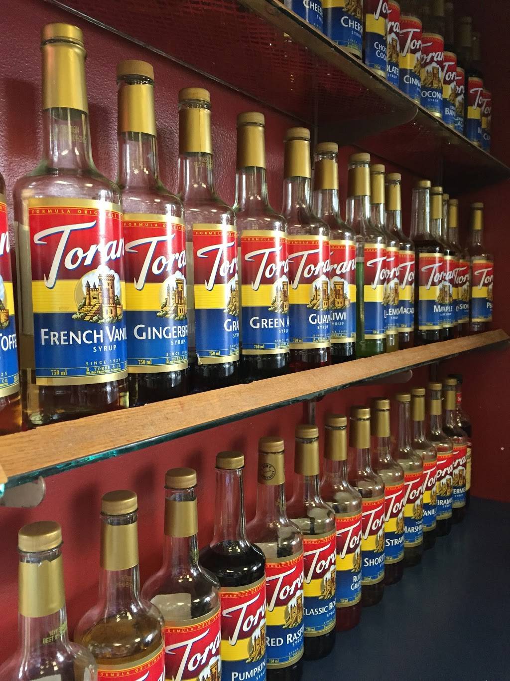 Great American Video & Espresso | cafe | 6130 SE King Rd, Milwaukie, OR 97222, USA | 5036532680 OR +1 503-653-2680