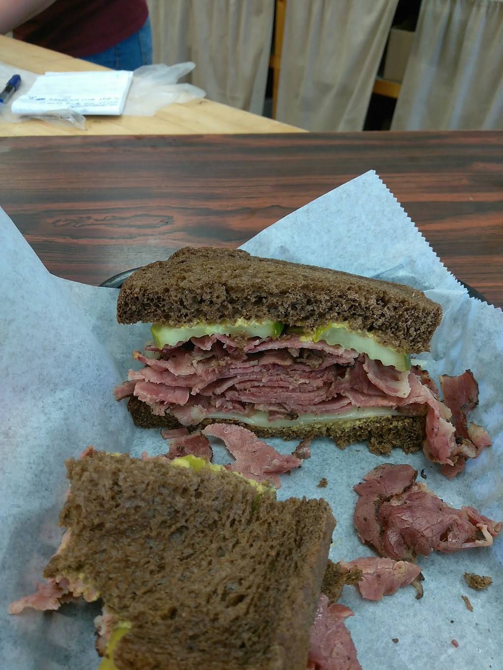 Maurys Delicatessens | restaurant | 1125 Main St, Worcester, MA 01603, USA | 5087544446 OR +1 508-754-4446