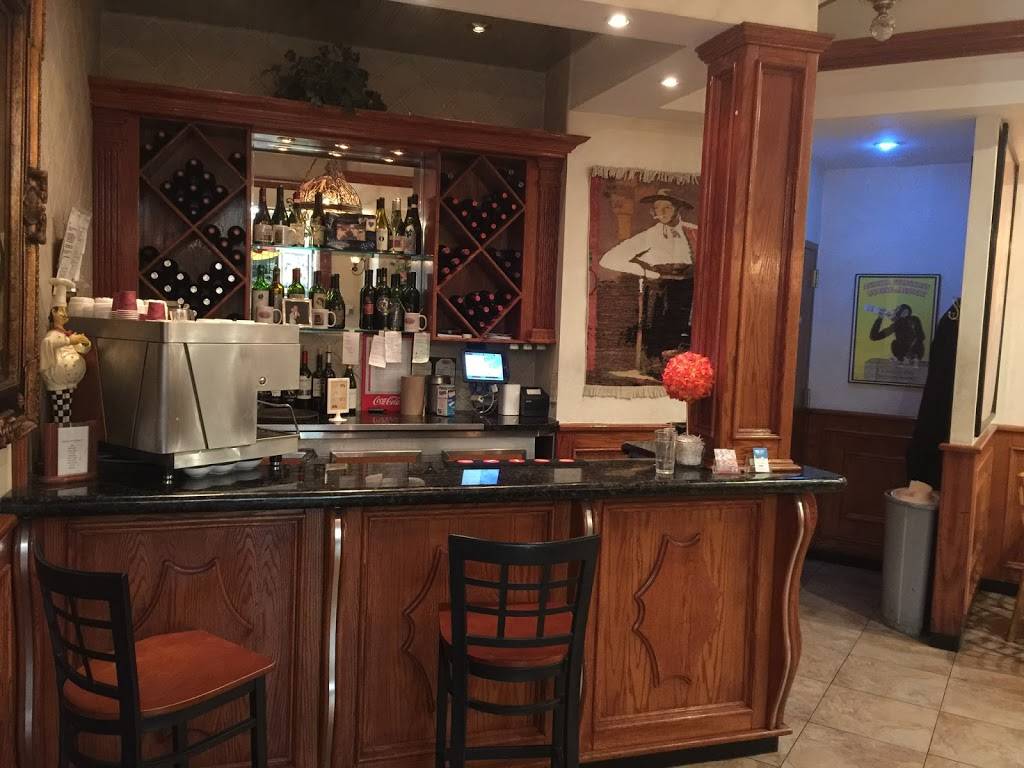 Valentinos | restaurant | 71-47 Kissena Blvd, Fresh Meadows, NY 11365, USA | 7185916464 OR +1 718-591-6464