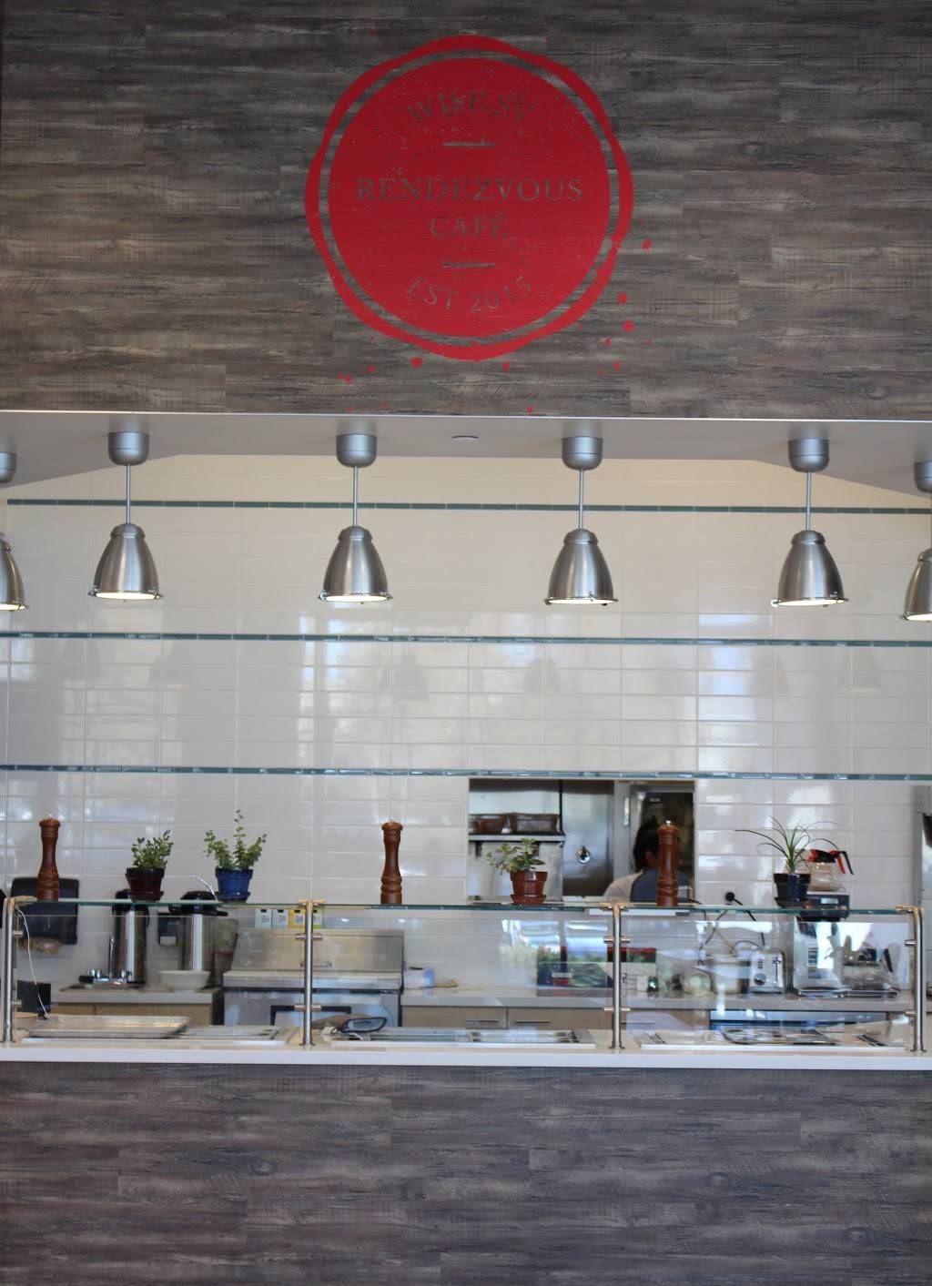 Rendezvous Cafe and Catering | restaurant | 350 Twin Dolphin Dr, Redwood City, CA 94065, USA | 6505033445 OR +1 650-503-3445