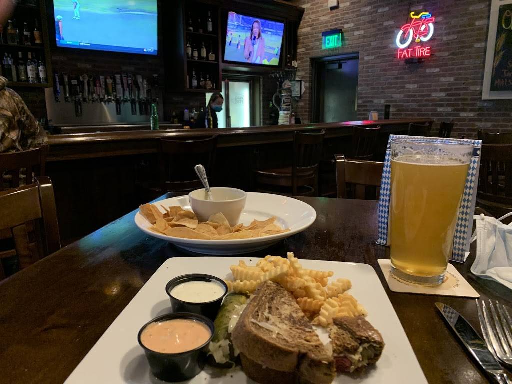 4 Brothers Bar & Grill | restaurant | 1430 Two Rivers Blvd, Le Mars, IA 51031, USA | 7125484444 OR +1 712-548-4444