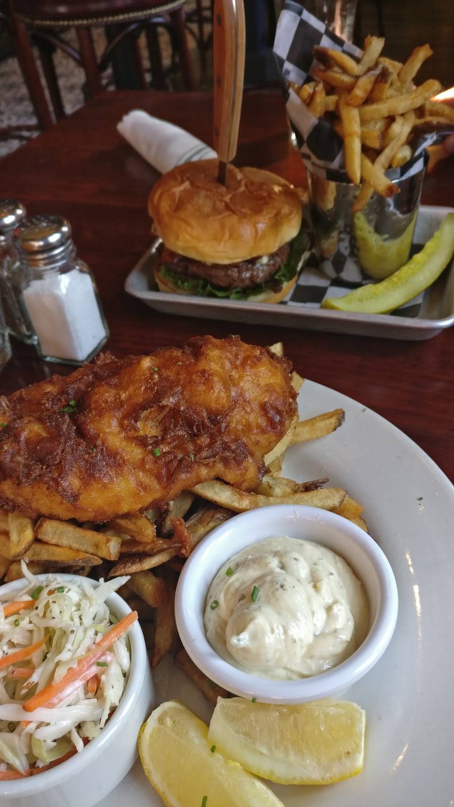 Porter Bellys Pub | night club | 338 Washington St, Brighton, MA 02135, USA | 6172543300 OR +1 617-254-3300