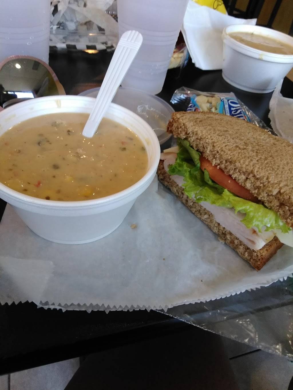 Simply Soup Salad & Sandwiches | meal takeaway | 635 E 47th St, Chicago, IL 60653, USA | 7733733810 OR +1 773-373-3810