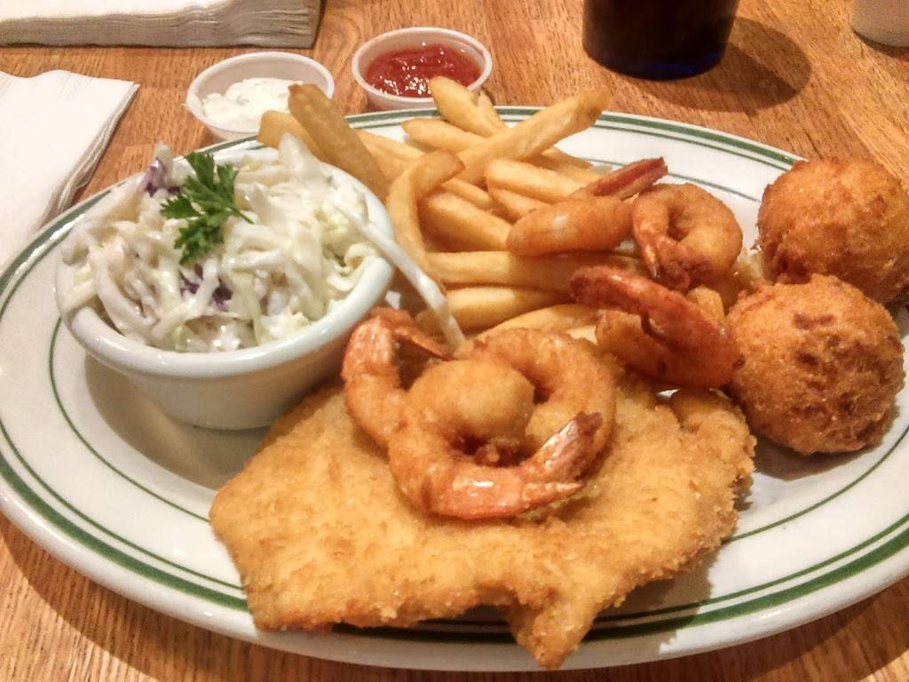 Sea Island Shrimp House | restaurant | 8223 Agora Pkwy, Selma, TX 78154, USA | 2106581100 OR +1 210-658-1100