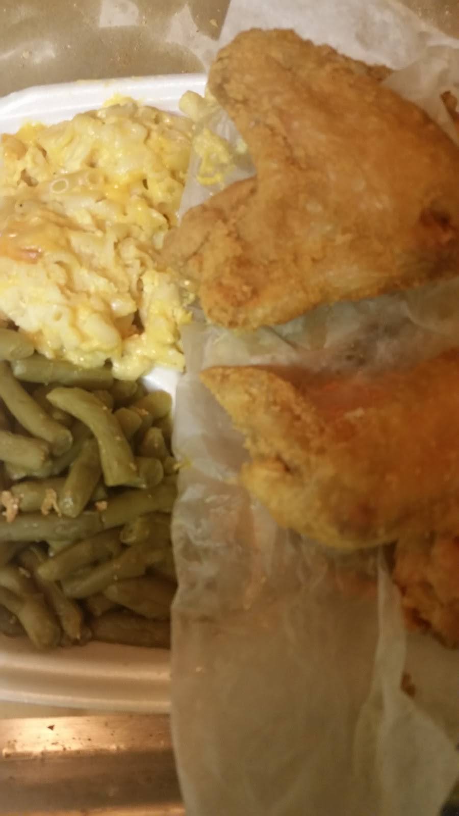 Momma Mias Breakfast/Soul food Restaurant | restaurant | 2711 W 9th St, Chester, PA 19013, USA | 6104856429 OR +1 610-485-6429