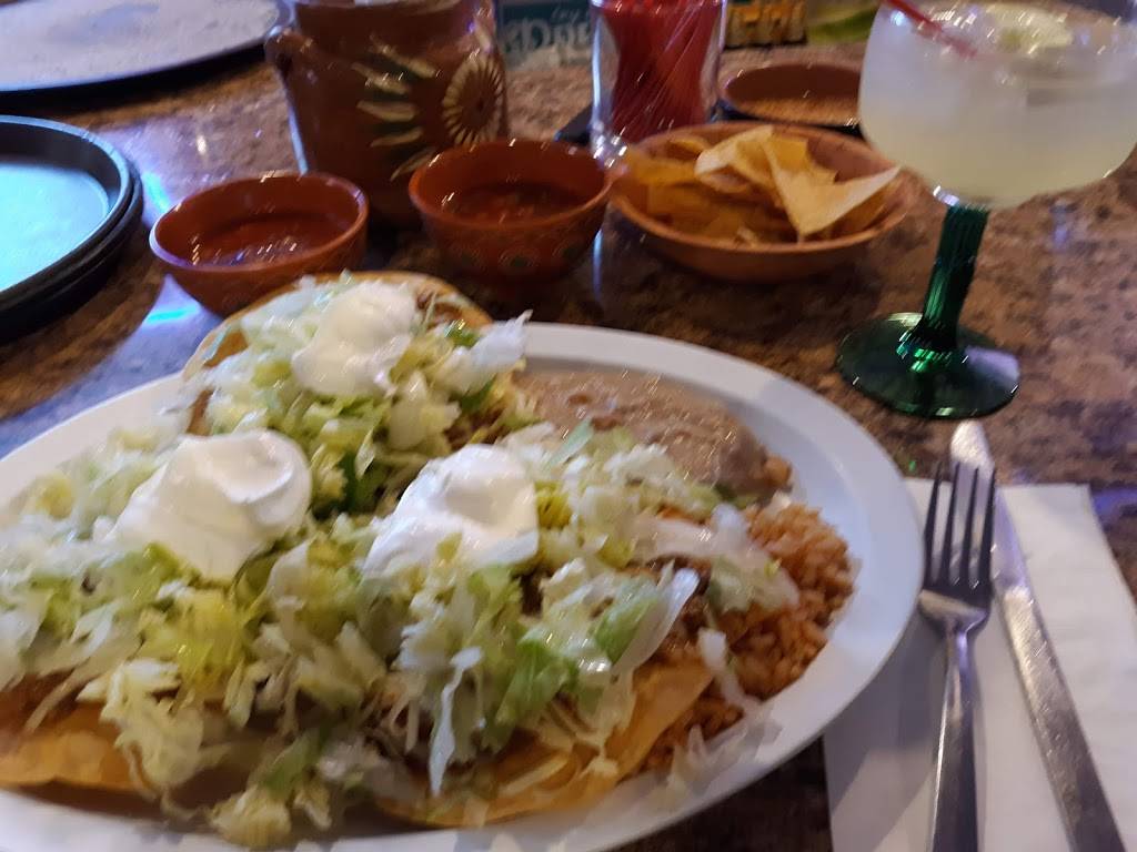 El Rancho II | restaurant | 2100 W State St B, Fremont, OH 43420, USA | 4193343475 OR +1 419-334-3475