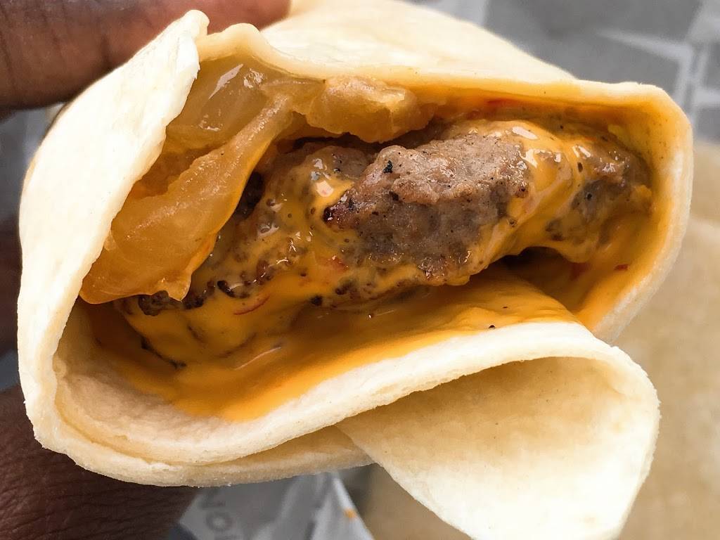 Sheetz #389 | cafe | 2939 Whipple Ave NW, Canton, OH 44708, USA | 3304783002 OR +1 330-478-3002