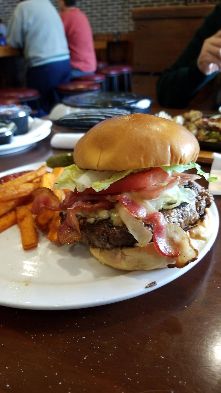 Alabama Joes | restaurant | 6316 Lantana Rd #45, Lake Worth, FL 33463, USA | 5619633393 OR +1 561-963-3393