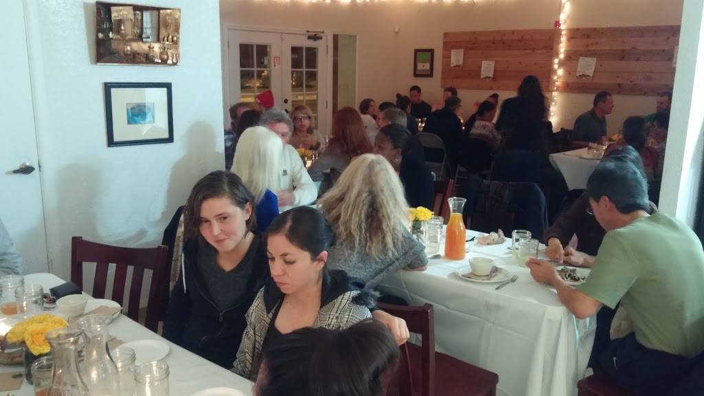 Community Cuisine | meal takeaway | 2245 E Washington St, Phoenix, AZ 85034, USA | 4806164787 OR +1 480-616-4787