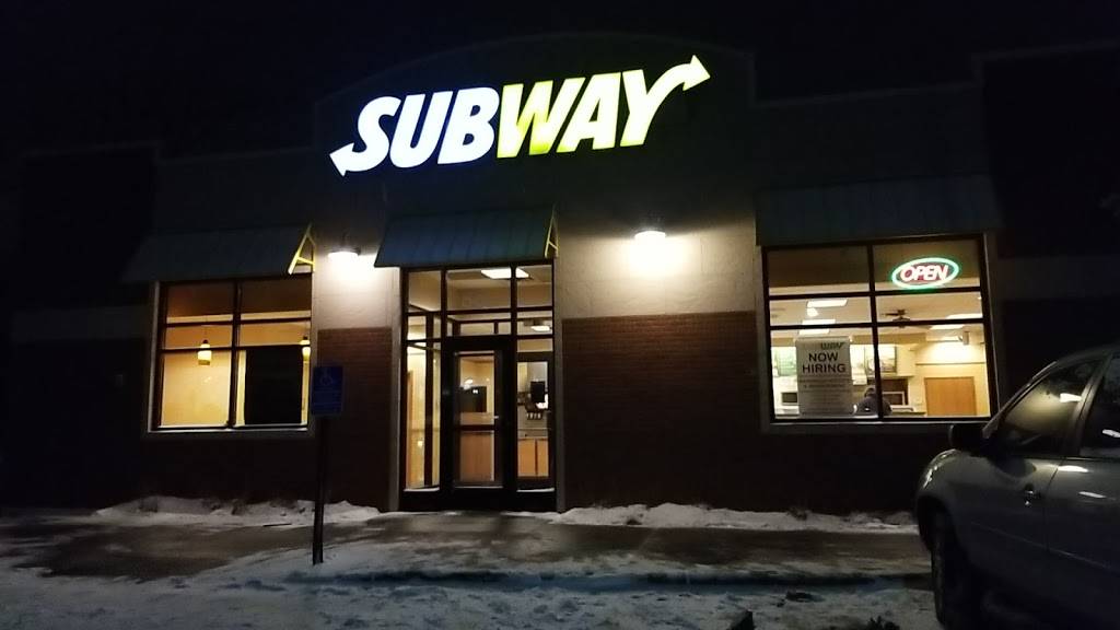 Subway | restaurant | 85 W Viking Dr, Little Canada, MN 55117, USA | 6514864854 OR +1 651-486-4854