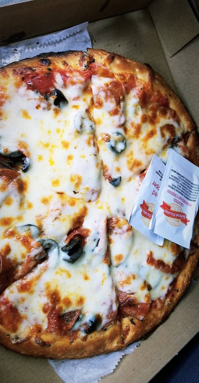 Arno Pizza | restaurant | 3933 Bardstown Rd suite d, Louisville, KY 40218, USA | 5023848131 OR +1 502-384-8131