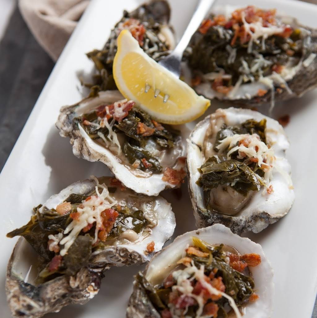 River House Seafood | restaurant | 125 W River St, Savannah, GA 31401, USA | 9122341900 OR +1 912-234-1900