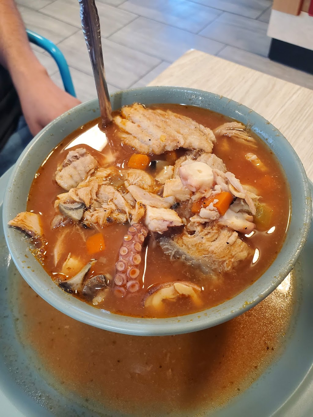 JPS Seafood Restaurant & Grill | restaurant | 5065 S 12th Ave, Tucson, AZ 85706, USA | 5208495778 OR +1 520-849-5778