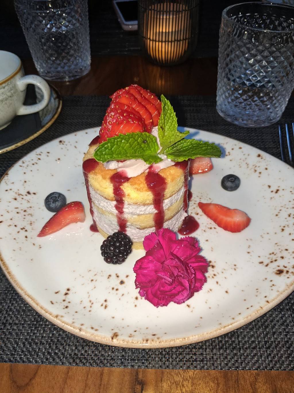 Toca Madera | restaurant | 8450 W 3rd St, Los Angeles, CA 90048, USA | 3238529400 OR +1 323-852-9400