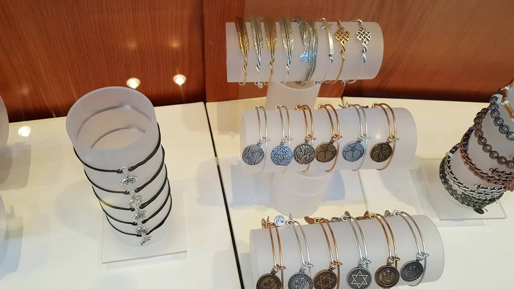 Tokyo Japanese Steak House | restaurant | 2026 Coliseum Dr, Hampton, VA 23666, USA | 7578262300 OR +1 757-826-2300