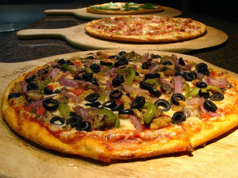 Vespuccis Pizza & Pasta | restaurant | 4805 Canton Rd #100, Marietta, GA 30066, USA | 7709281212 OR +1 770-928-1212