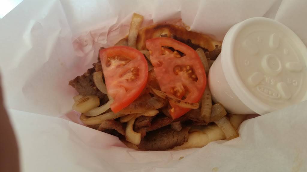 Steves Gyros | restaurant | 916 E Roosevelt Rd, Lombard, IL 60148, USA | 6306290745 OR +1 630-629-0745