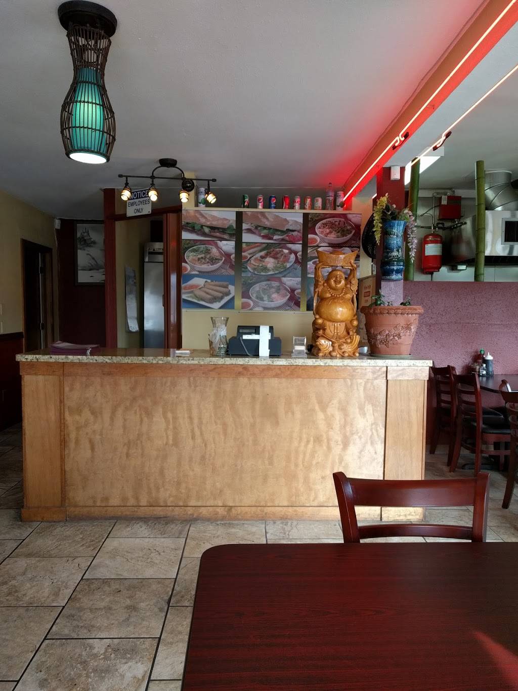 Vietnam Cafe & Sandwich | restaurant | 5701 15th Ave NW, Seattle, WA 98107, USA | 2067830836 OR +1 206-783-0836