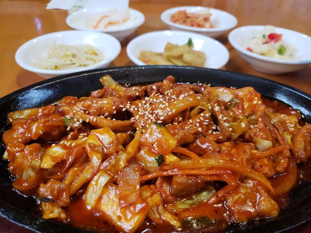 Kimchi House Korean BBQ | restaurant | 8537 Richmond Hwy, Alexandria, VA 22309, USA | 7037808286 OR +1 703-780-8286