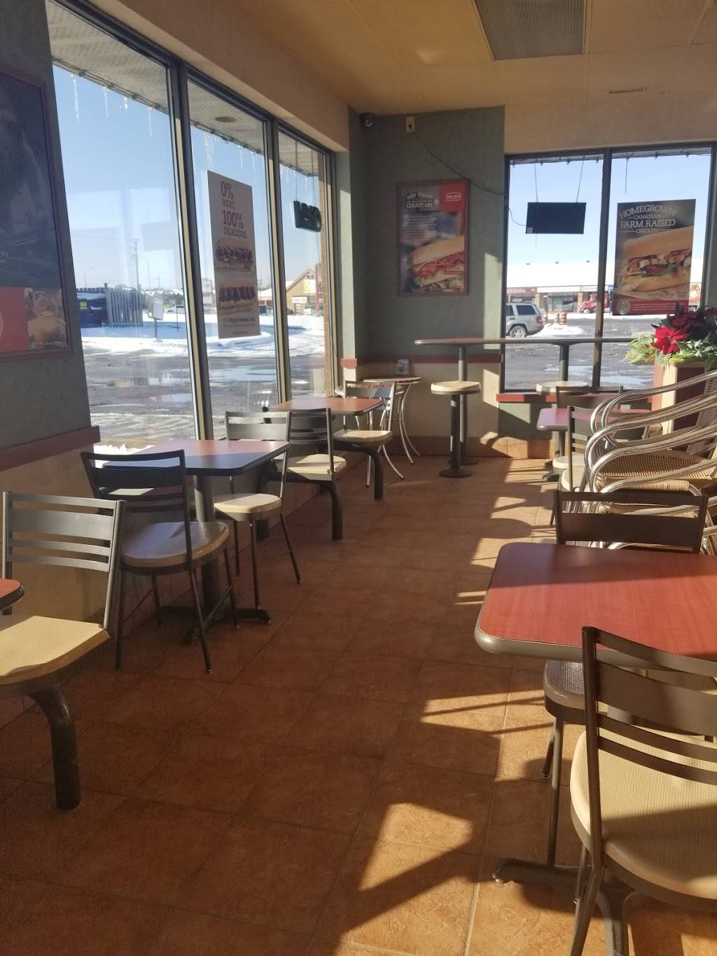 Mr.Sub | restaurant | 5964 ON-9, Schomberg, ON L0G 1T0, Canada | 9059390766 OR +1 905-939-0766