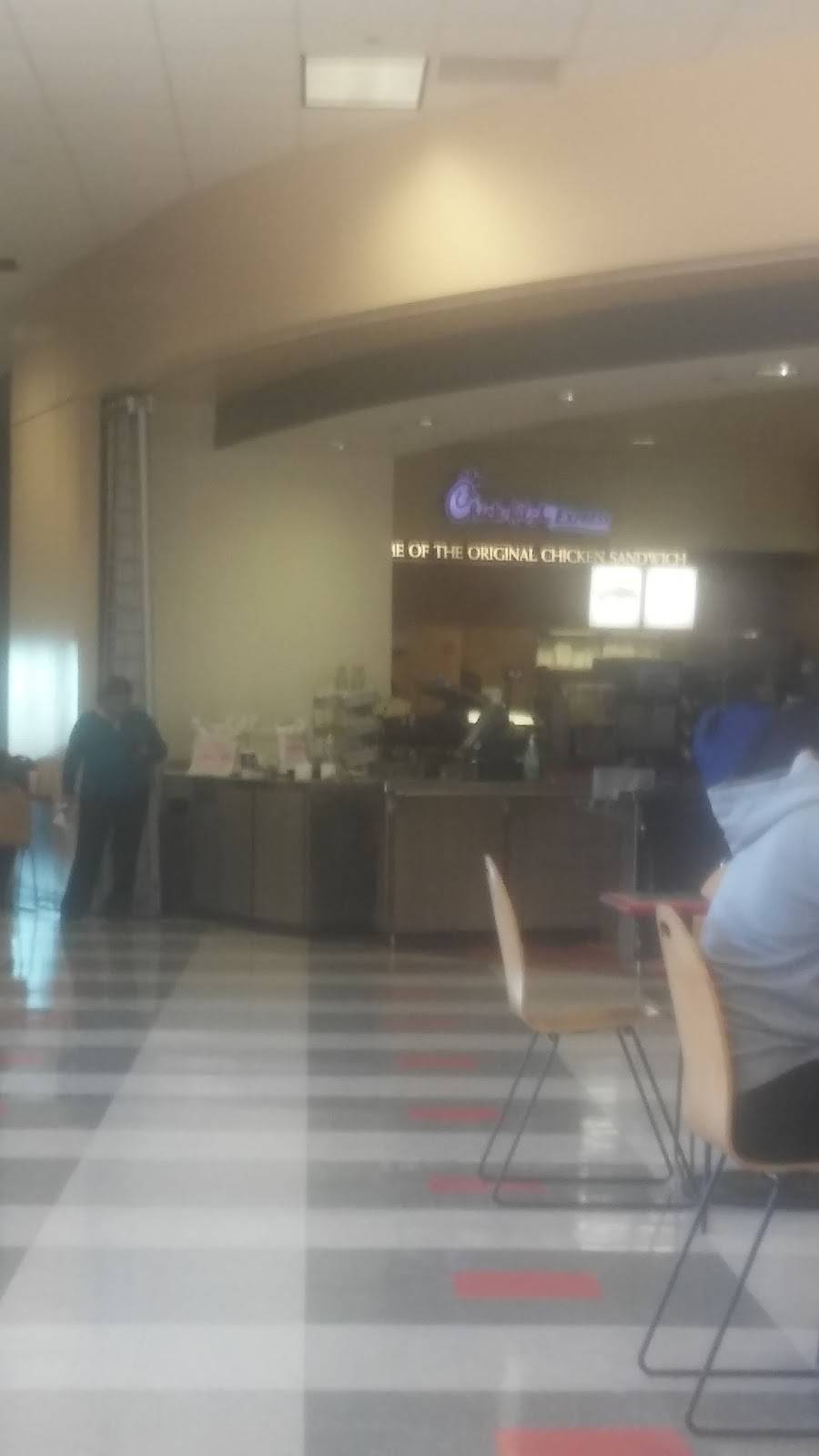 Chick-fil-A | restaurant | 1 Main St, Houston, TX 77002, USA | 7132218462 OR +1 713-221-8462