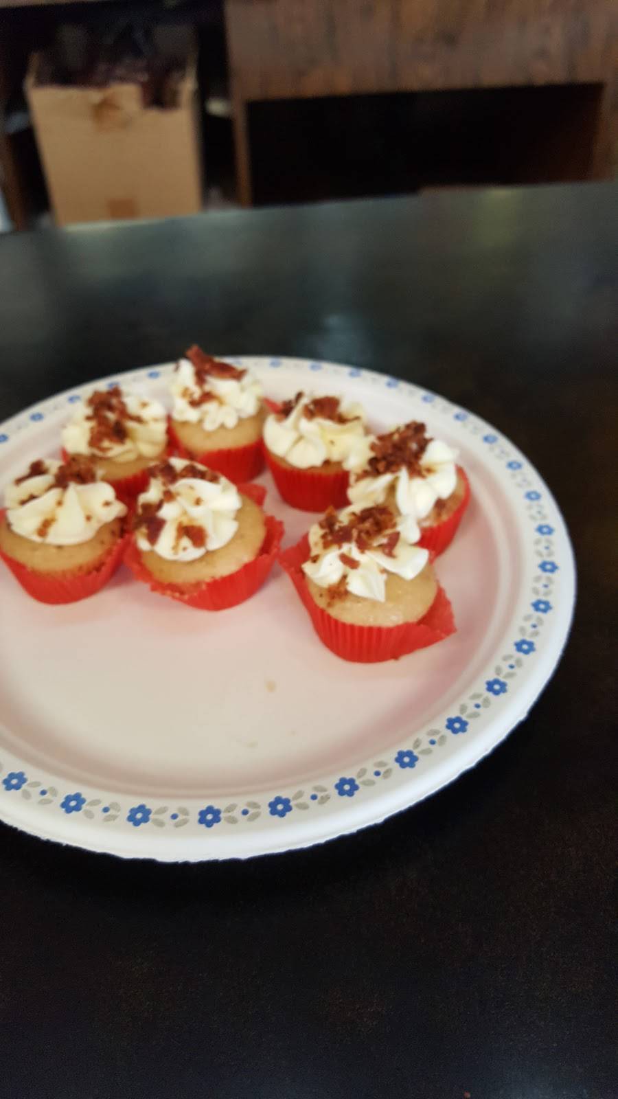 Flaming Star Restaurant | restaurant | 4801 Steeles Ave W, North York, ON M9L 2W1, Canada | 4167462024 OR +1 416-746-2024