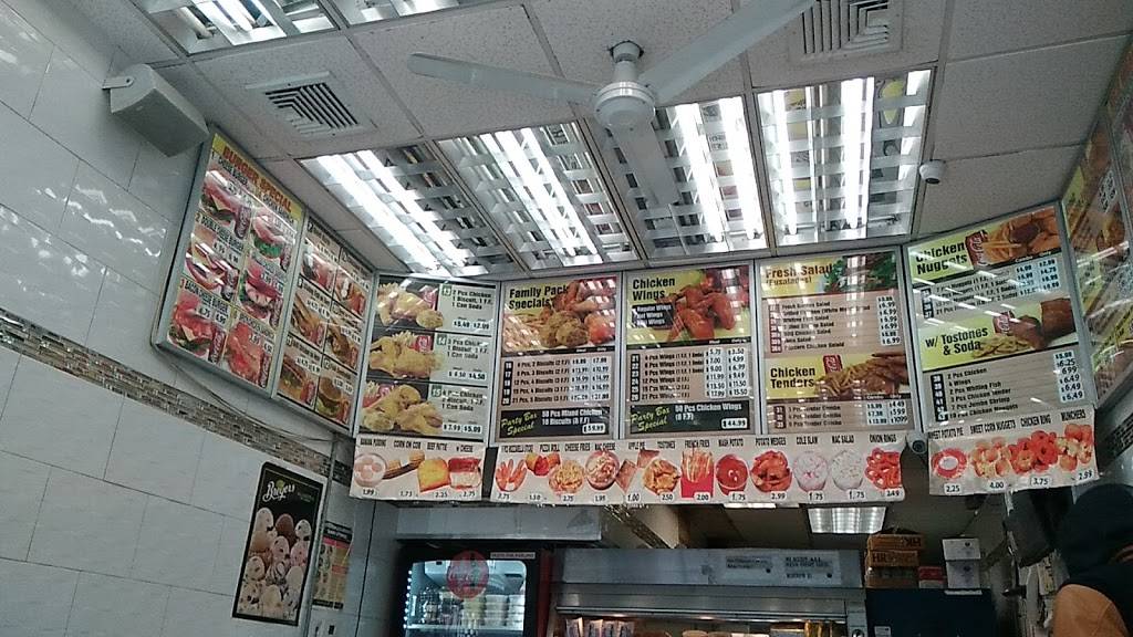 Kennedys Chicken & Burgers | restaurant | 2537 Webster Ave, The Bronx, NY 10458, USA | 7185626600 OR +1 718-562-6600
