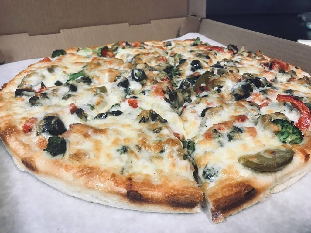 Royal Pizza of Norwood | restaurant | 1001 Boston-Providence Turnpike #1, Norwood, MA 02062, USA | 7814100703 OR +1 781-410-0703