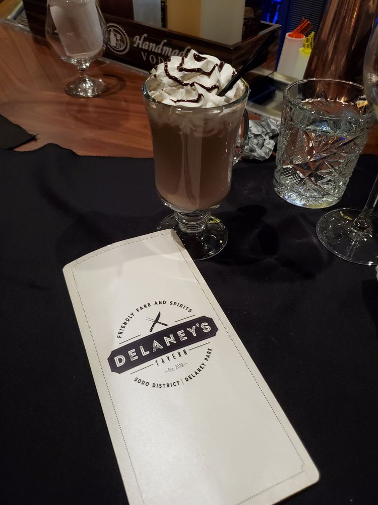 Delaneys Tavern | restaurant | 1315 S Orange Ave Suite B, Orlando, FL 32806, USA | 4078490801 OR +1 407-849-0801