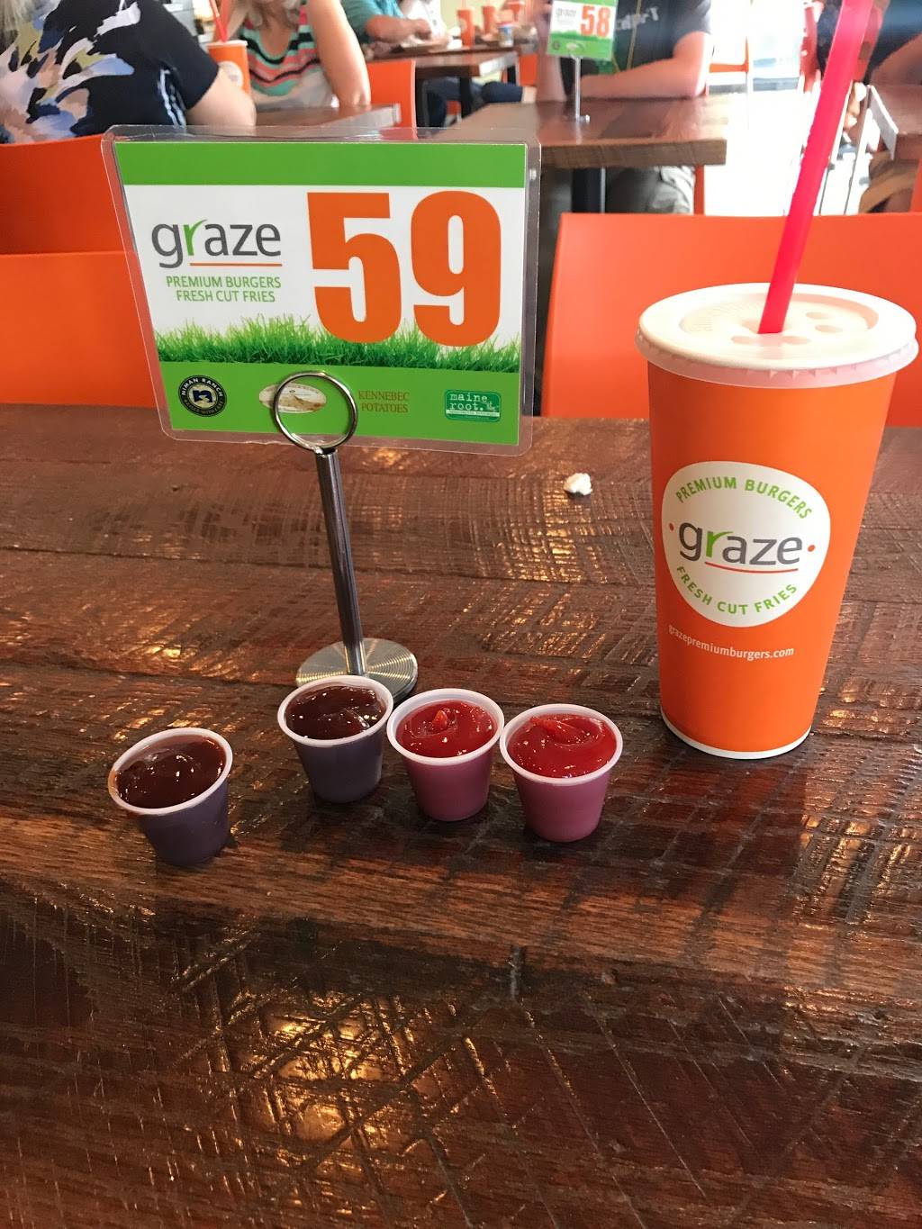 Graze Premium Burgers | restaurant | 2721 E Speedway Blvd, Tucson, AZ 85716, USA | 5202696888 OR +1 520-269-6888