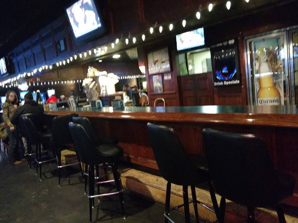 Scanlans | restaurant | 2921 City View Dr, Rockford, IL 61103, USA | 8156390000 OR +1 815-639-0000