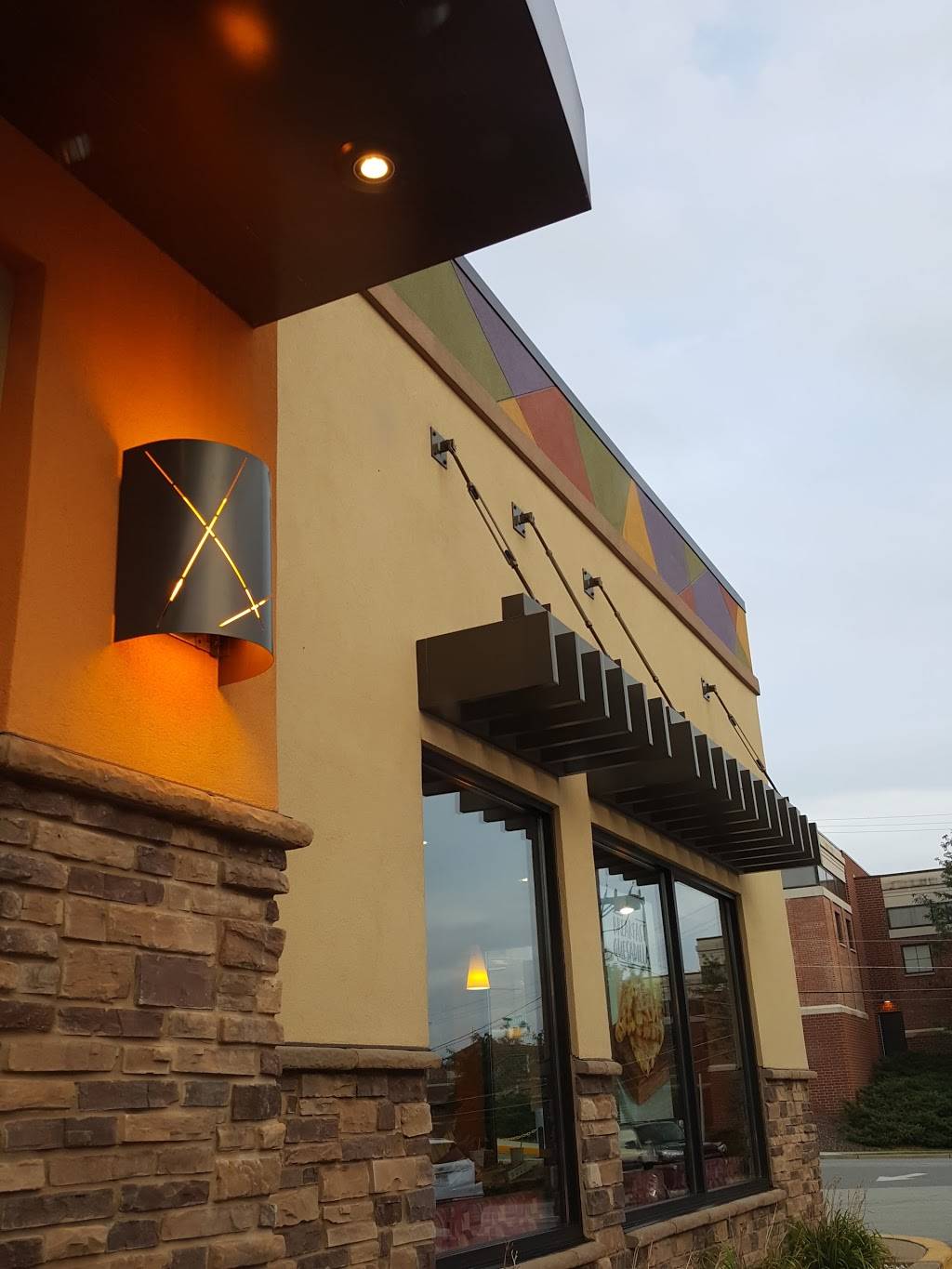 Taco Bell | meal takeaway | 1105 Oakland Ave, Indiana, PA 15701, USA | 7243498226 OR +1 724-349-8226
