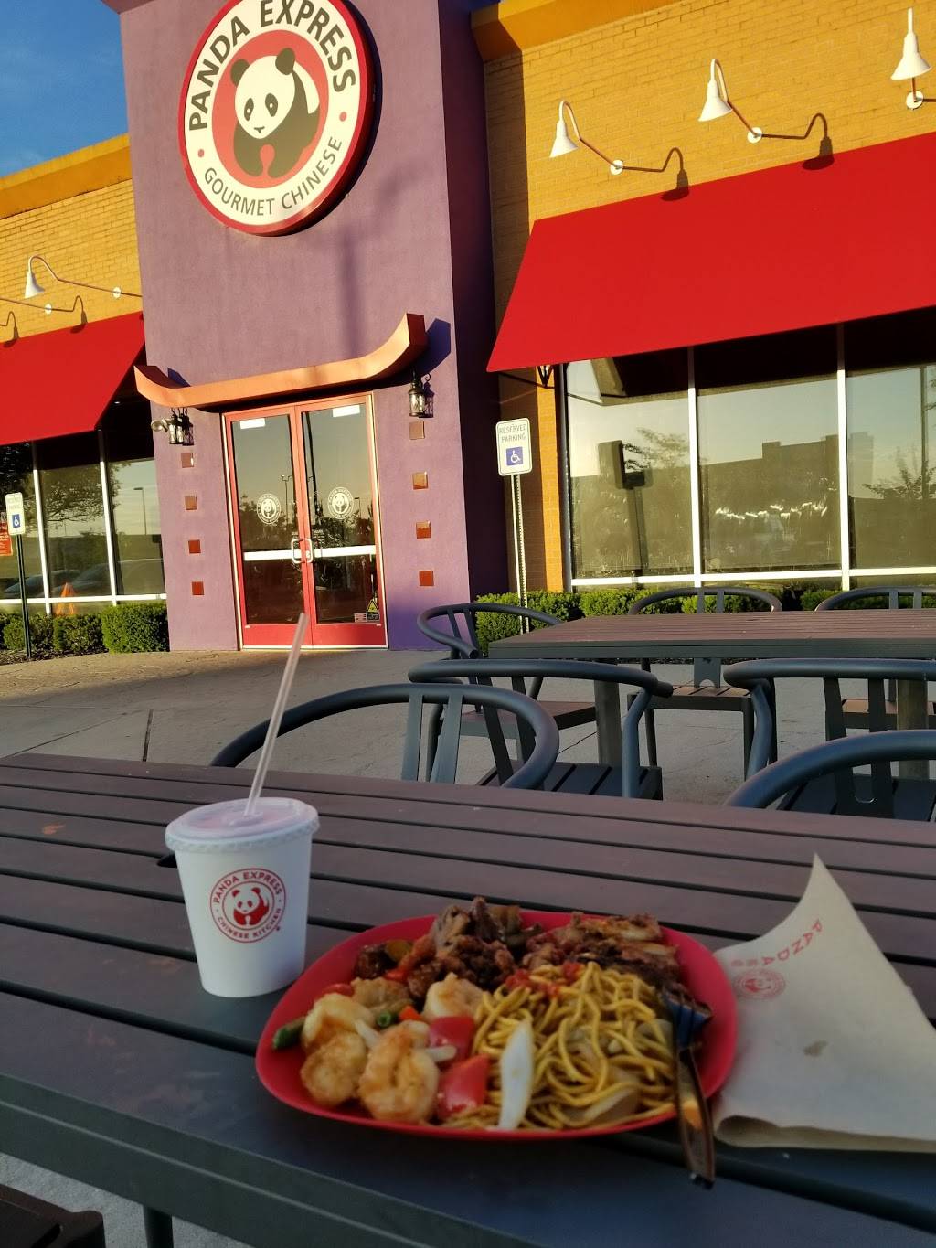 Panda Express | meal takeaway | 9682 E US Hwy 36, Avon, IN 46123, USA | 3172738966 OR +1 317-273-8966