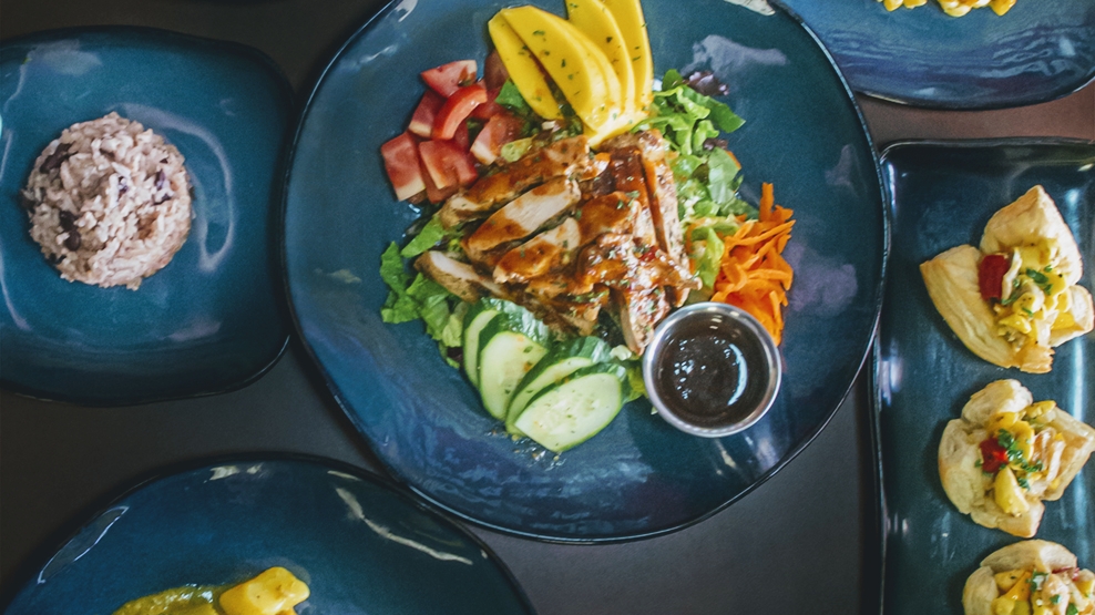 Reggae Pot Jamaican Grill (Denver | restaurant | 7562 S University Blvd Unit C, Centennial, CO 80122, USA | 3039975623 OR +1 303-997-5623