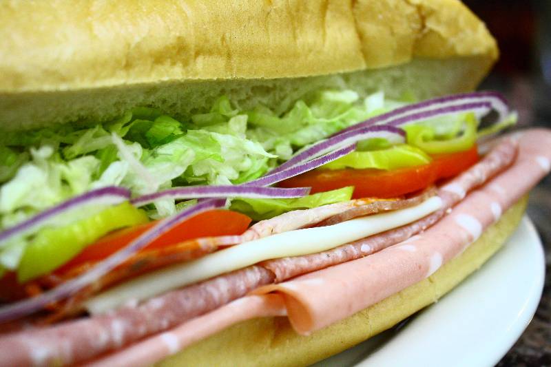 Giulianos Delicatessen & Bakery | meal takeaway | 3849 Torrance Blvd, Torrance, CA 90503, USA | 3105402500 OR +1 310-540-2500