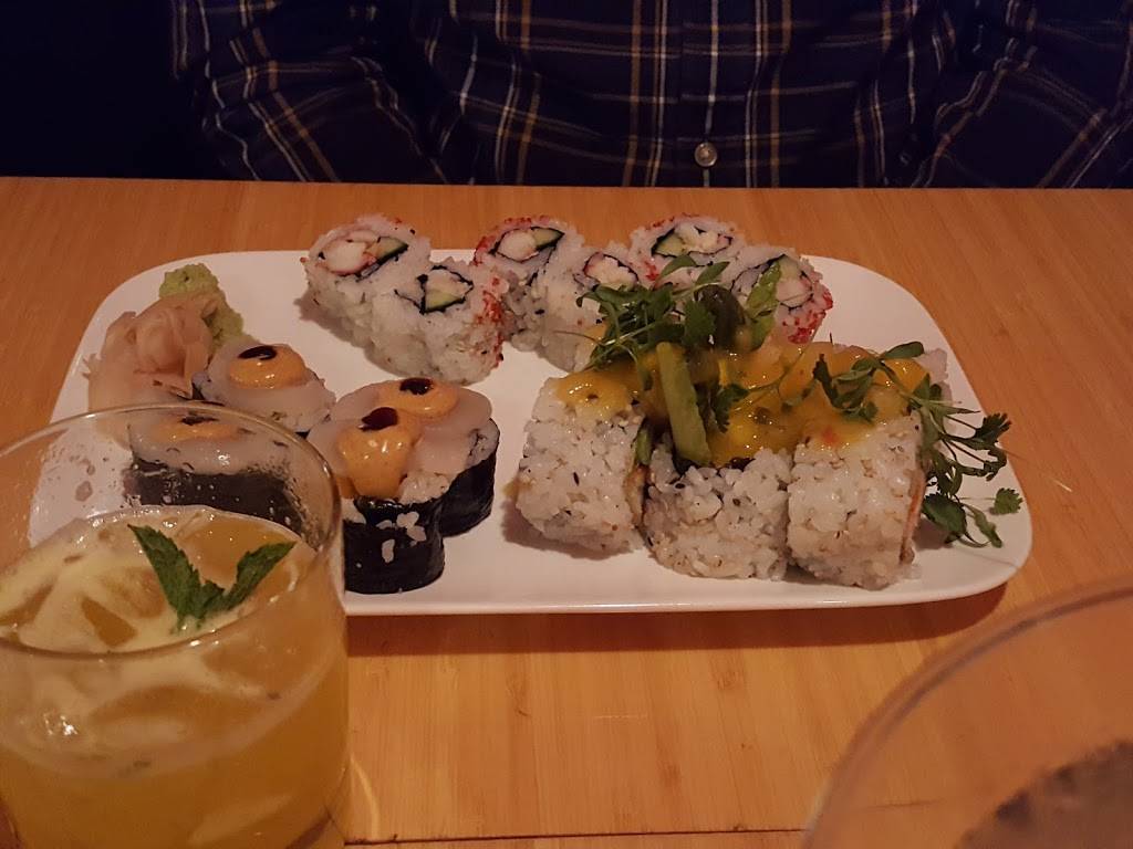 Ginko Restaurant | restaurant | 2247 Professor Ave b, Cleveland, OH 44113, USA | 2162741202 OR +1 216-274-1202